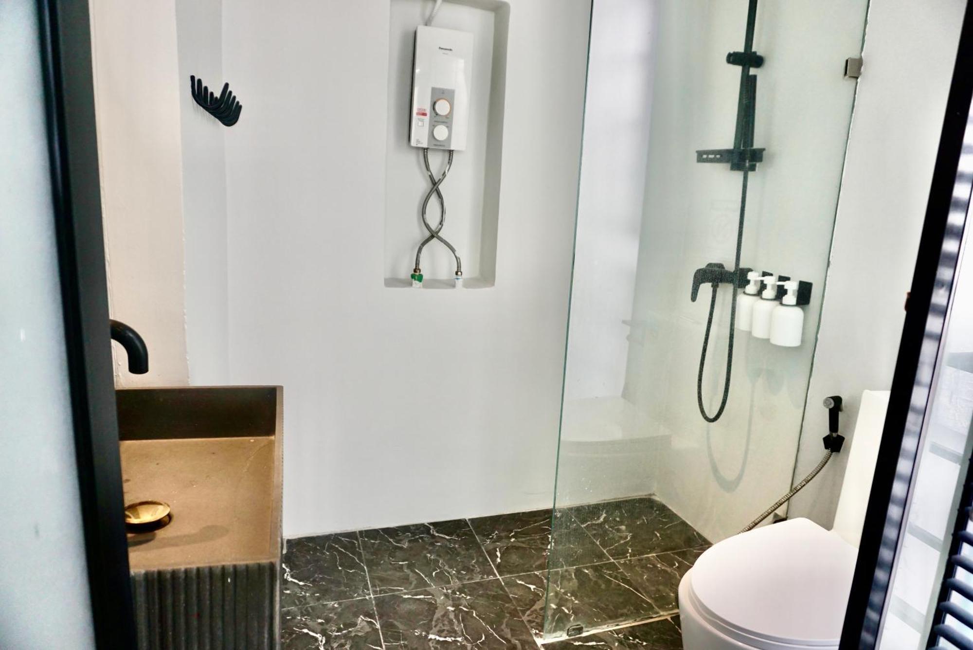 Hip And Funky Apartment Silom Soi 3, With Rooftop View Banguecoque Exterior foto